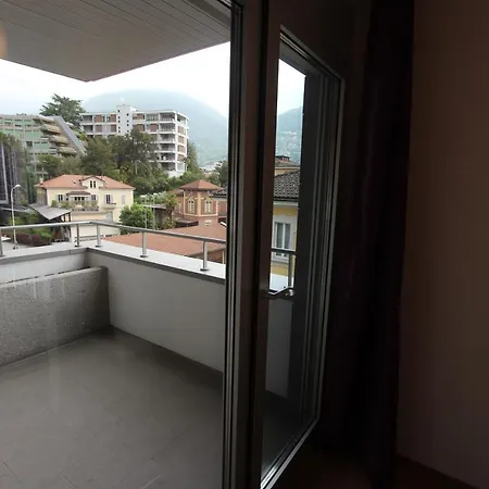 Luxury Center Apartment