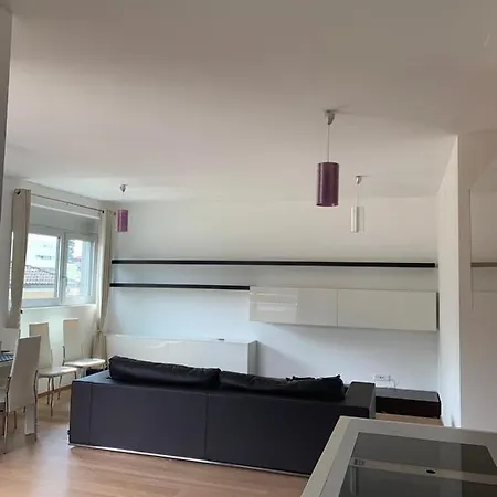 Luxury Center Apartment *